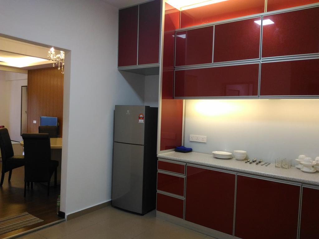 Midcity Service Suite Malacca Eksteriør billede