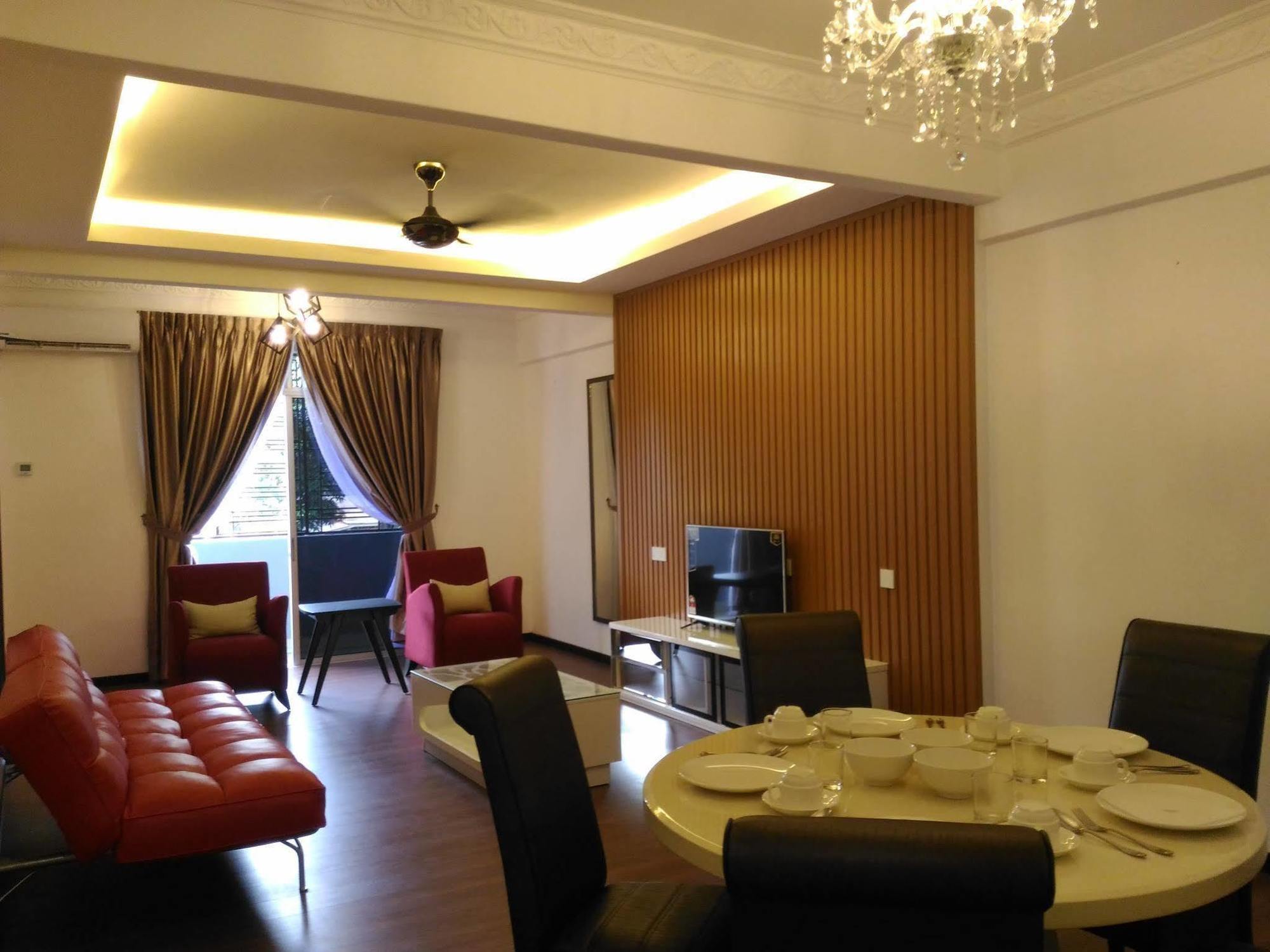 Midcity Service Suite Malacca Eksteriør billede