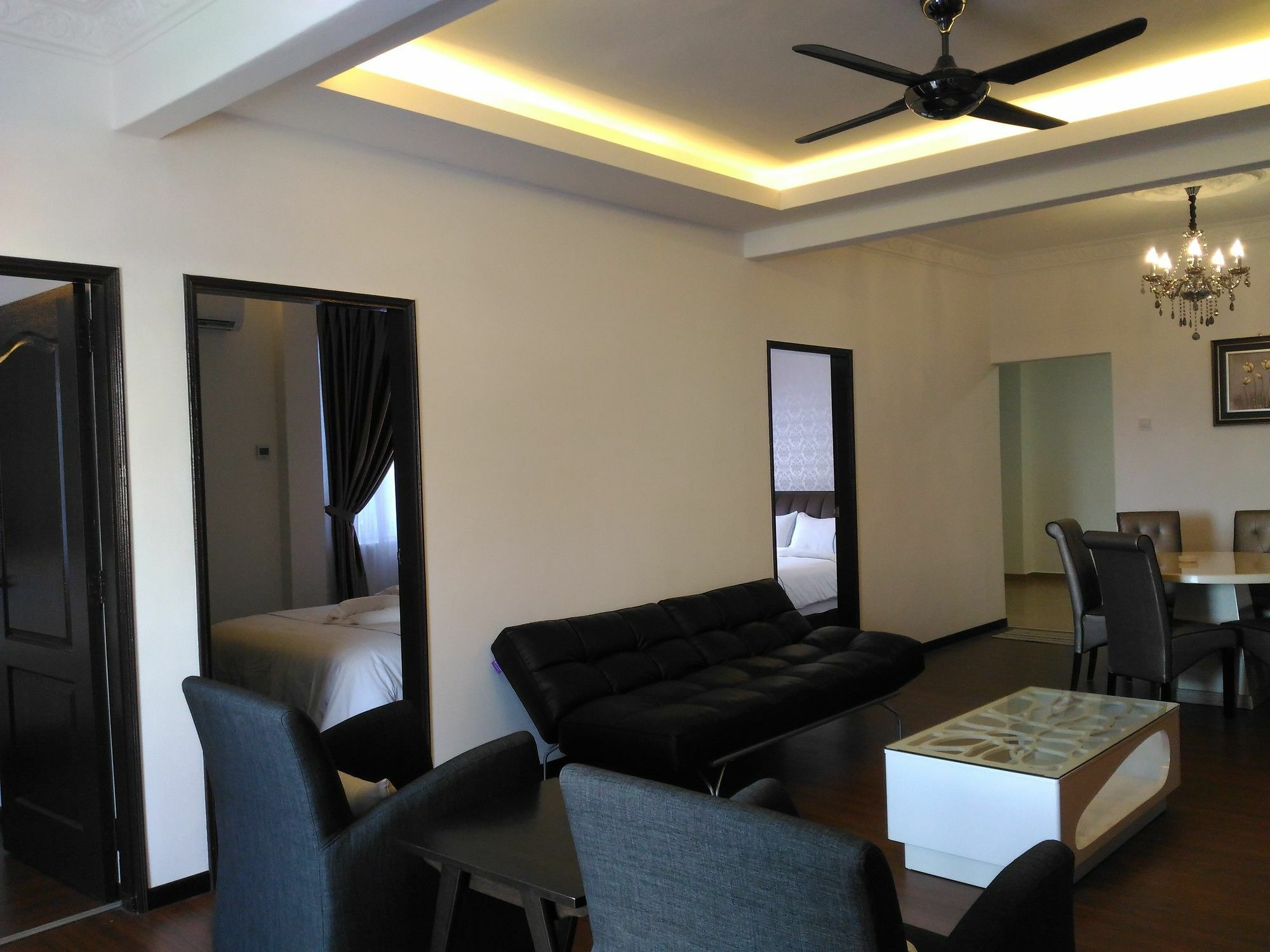 Midcity Service Suite Malacca Eksteriør billede